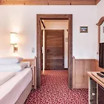 Berghof Hotell