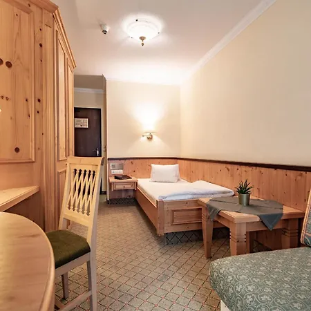 Berghof 4*