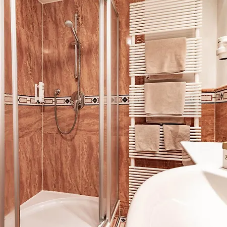Hotell Berghof 4*
