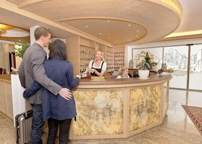 Berghof Hotel 4*