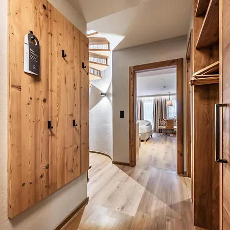 Hotel Berghof Gmbh Mayrhofen